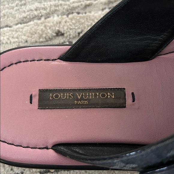 Authentic Louis Vuitton Denim Monogram Sandals - Picture 6 of 17